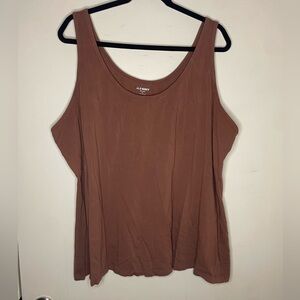 Old Navy Women's Tan and burgundy Tank Tops  2 tanks